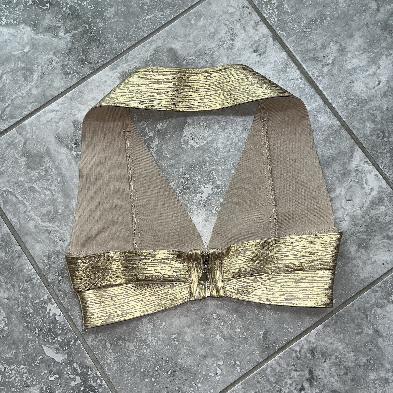 Bella Barnett Narnia Gold Bandage Low Cut Halter Crop Top Metallic Gold M