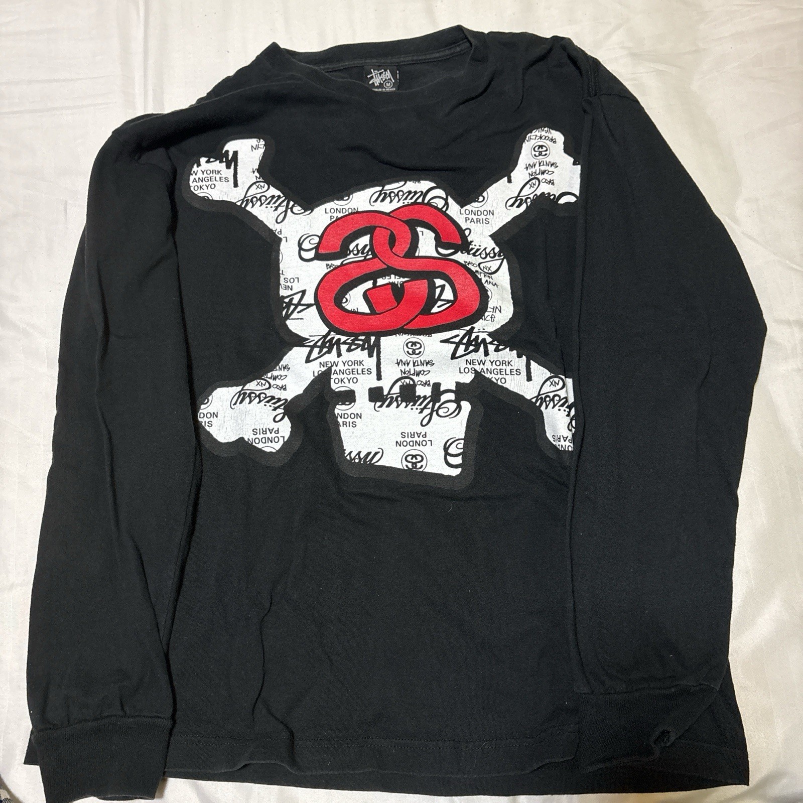 Men’s VTG Stussy SS Skull faded black long sleeve t-shirt M graffiti cross bones
