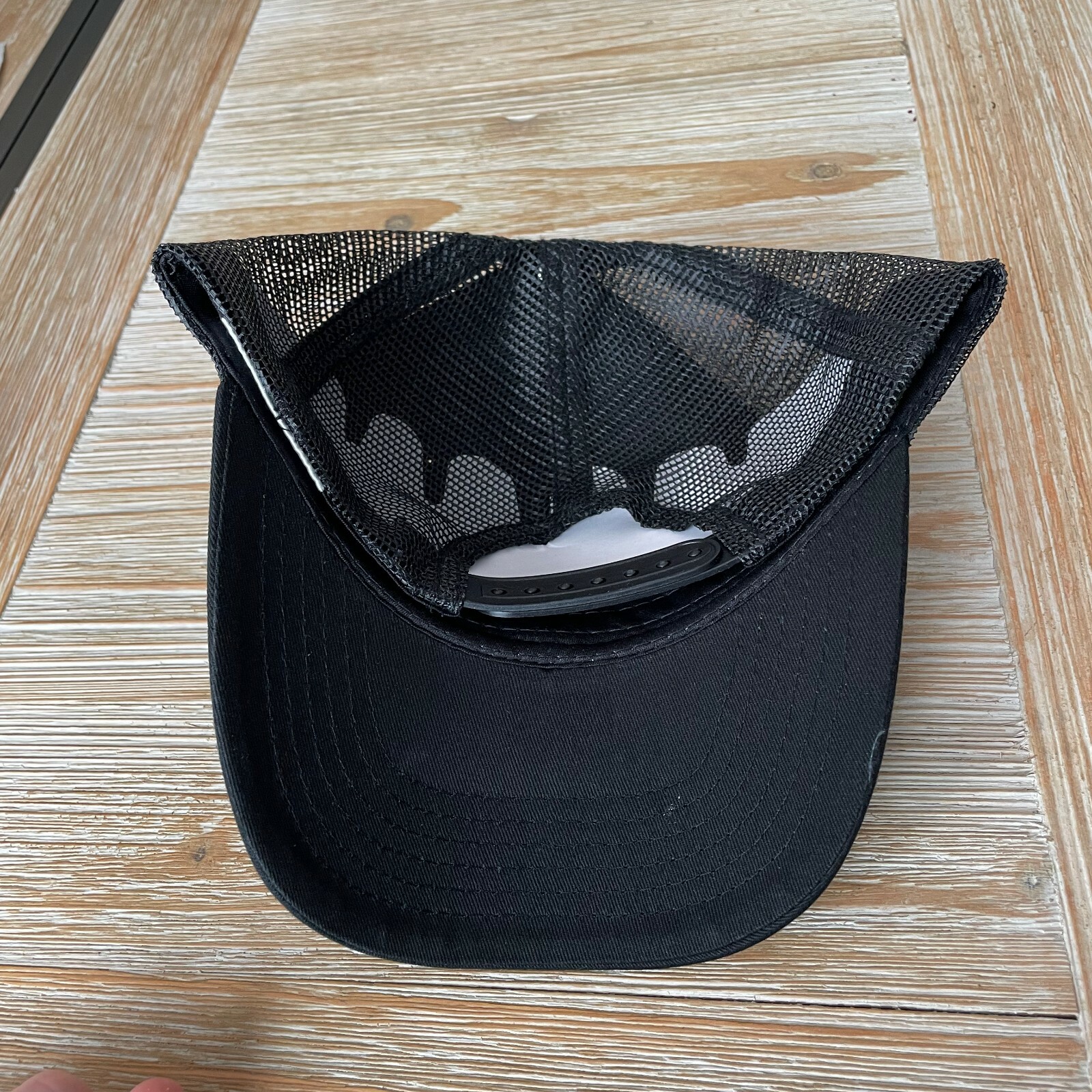 NEW – Caterpillar Cat Equipment Twill / Mesh Hat Cap – Snapback Black Mesh