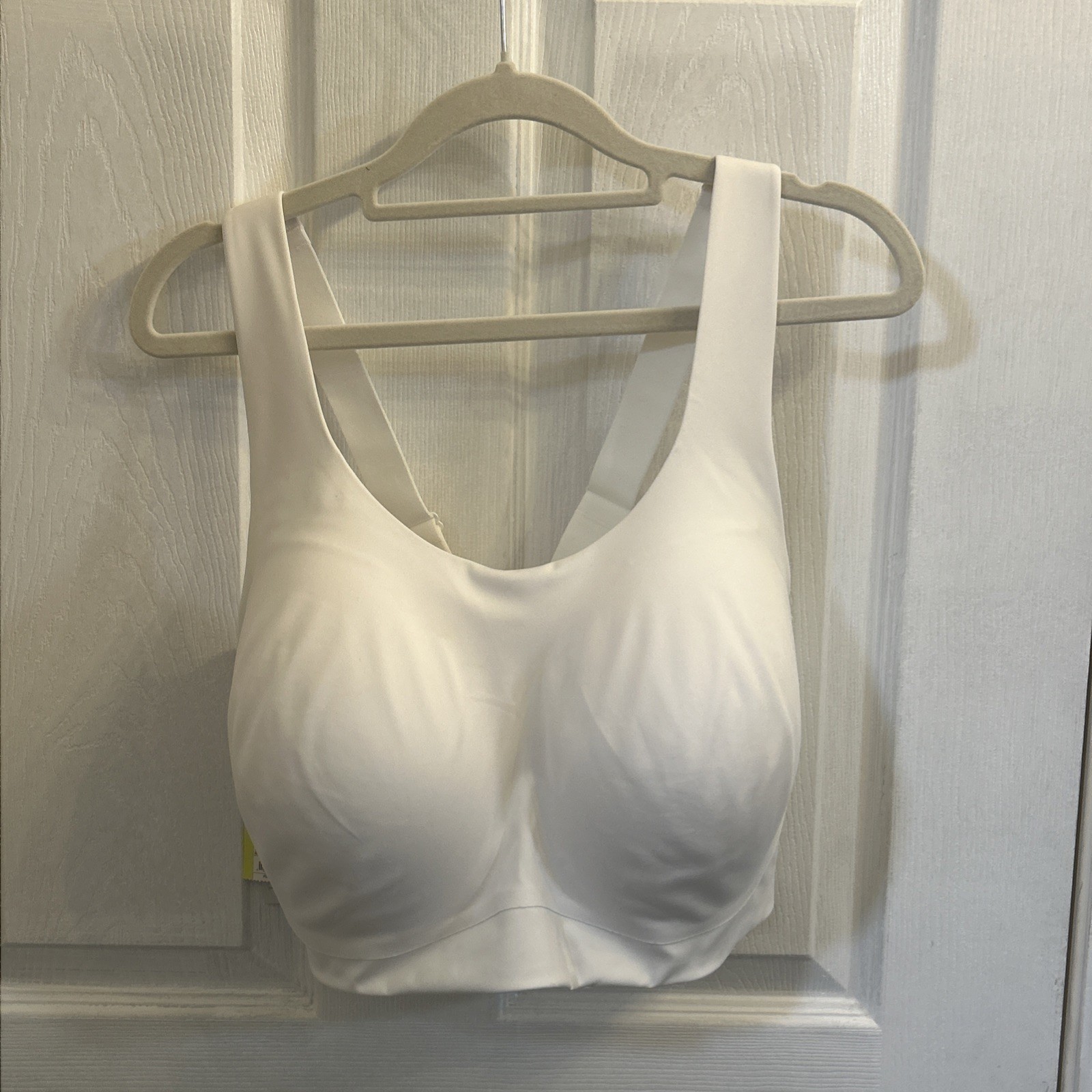 NWT All In Motion High Support Adjustable Wireless Convertible Strap Bra 42DDD