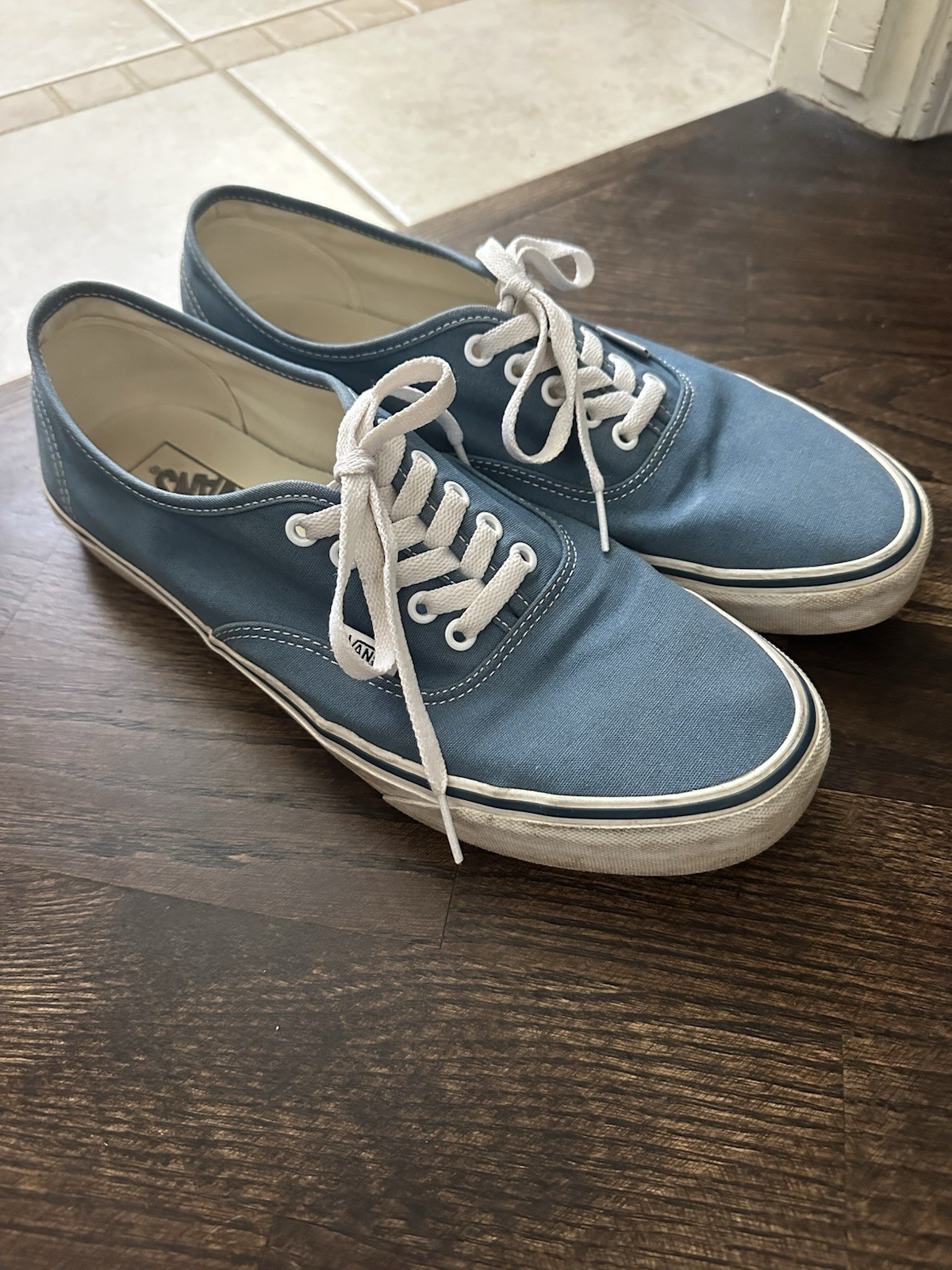 Size 11.5 Men’s Vans Authentic Navy Blue White Skate Shoe