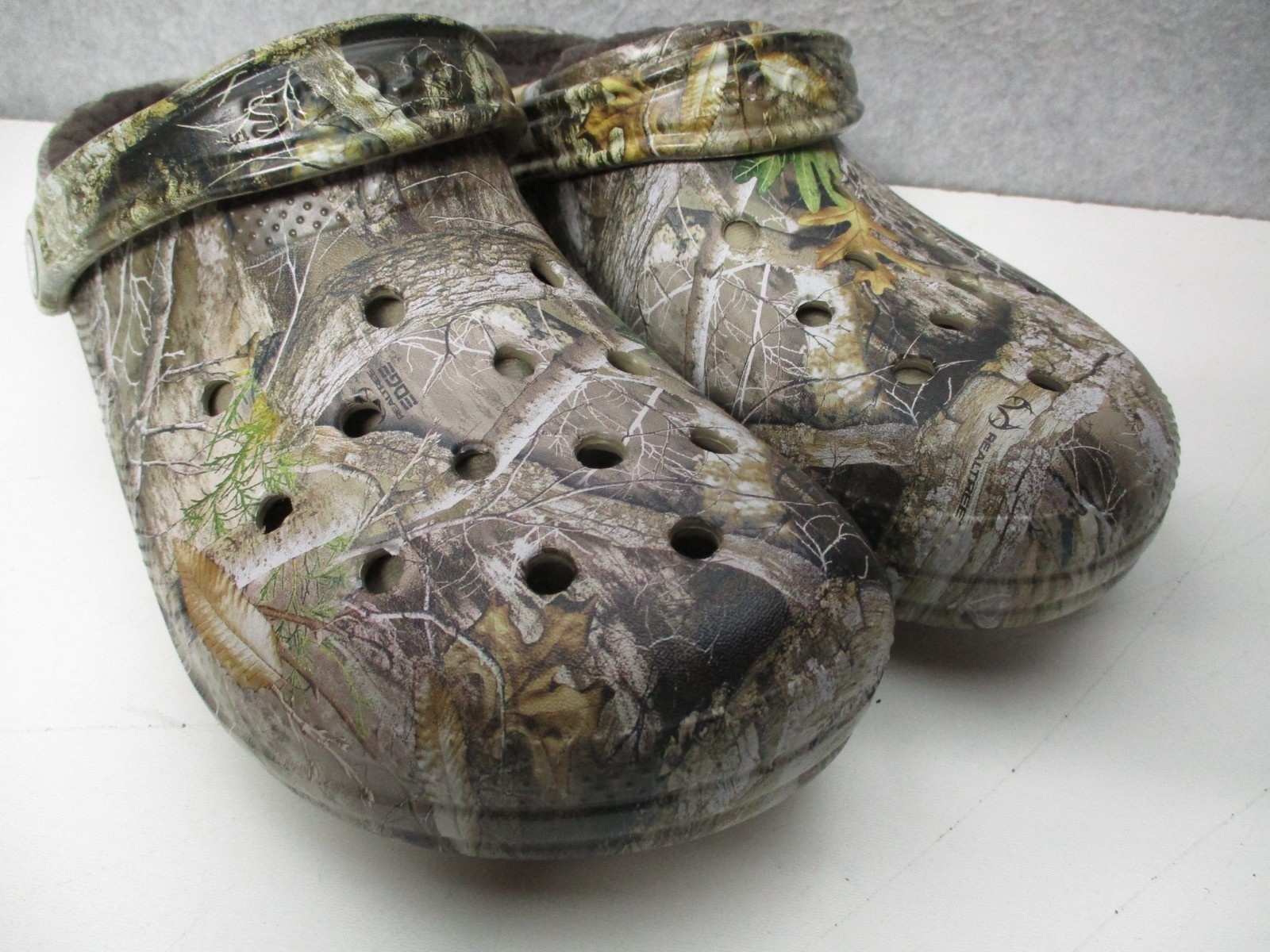 Crocs Classic Lined Realtree Chocolate Brown Camouflage Camo Clog Mens Sz 11