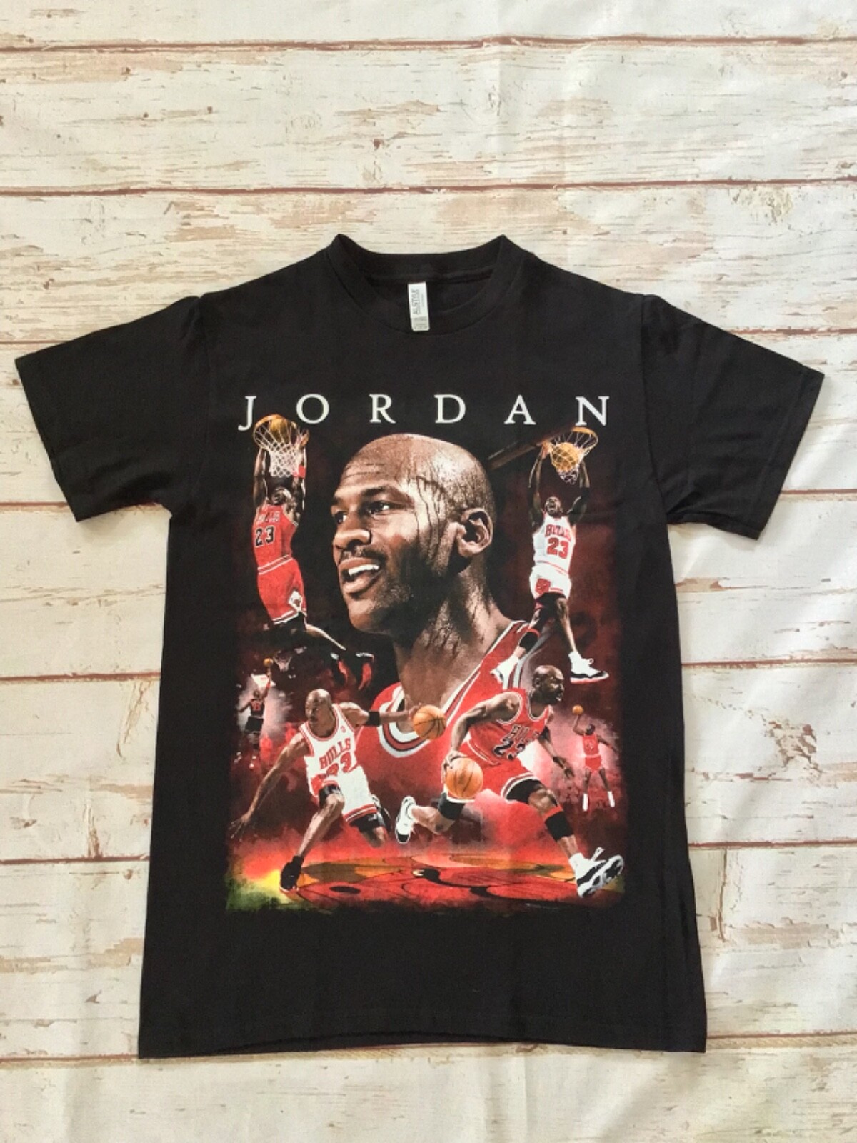 NEW- MICHAEL JORDAN – T-SHIRT