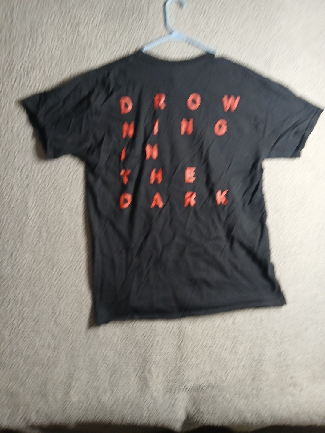 Men’s Tee Cotton Short Sleeve Crew Neck Plain T-Shirt Drowning In The Dark