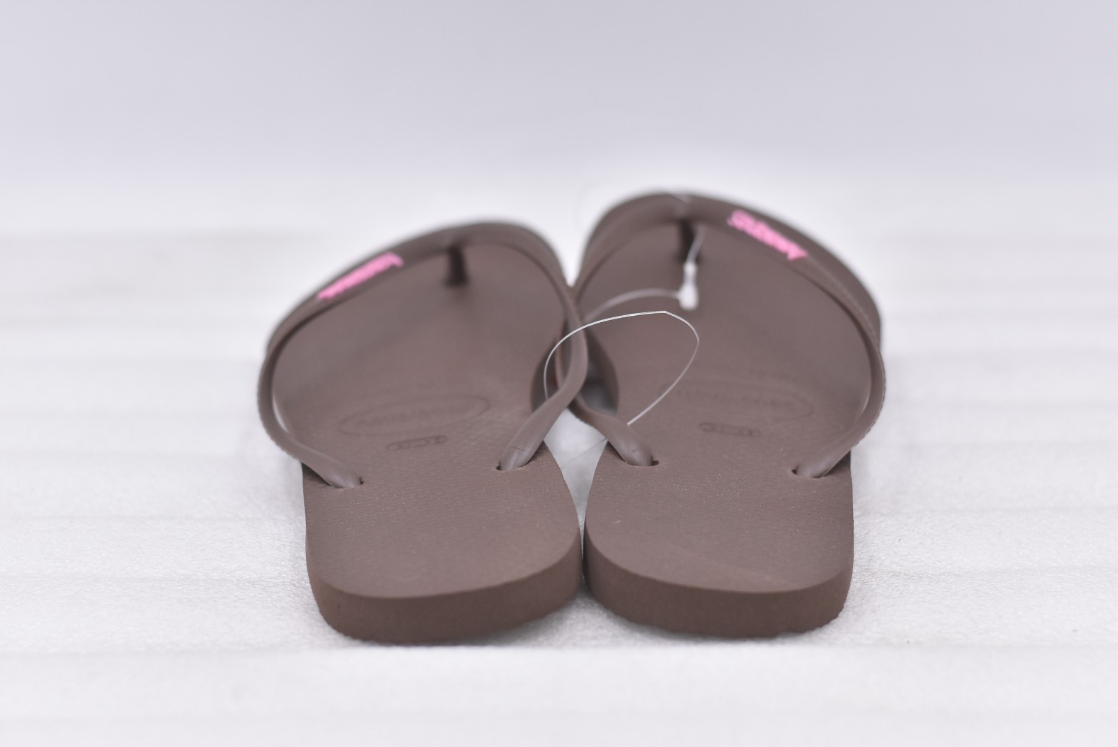 Womens Havaianas Slim Flip-Flop Sandals – Dark Brown Size 11/12W (EU 41-42W)