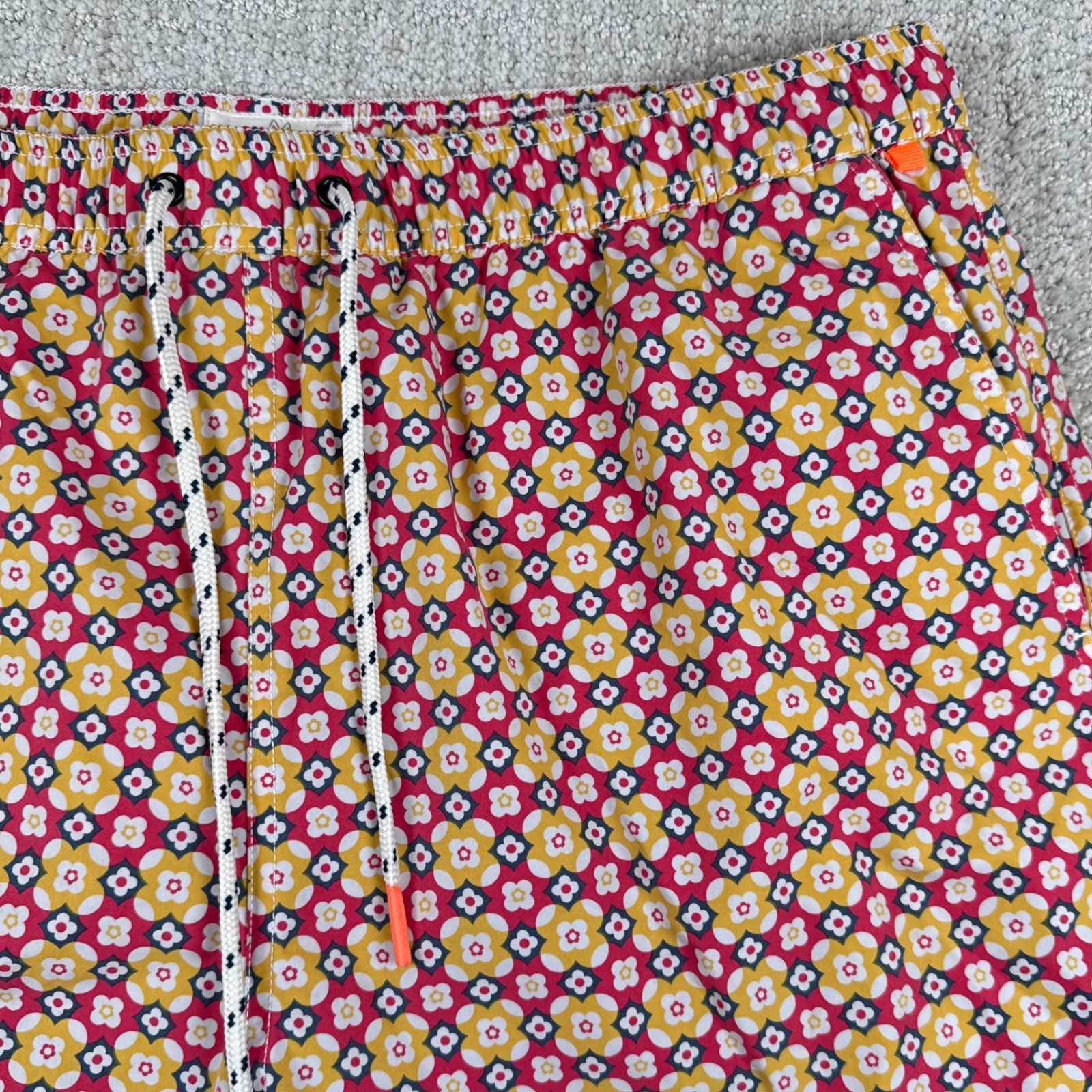 Psycho Bunny Mens 2XL Pink Floral Geometric 7″ Mesh Lined Swim Trunks Shorts