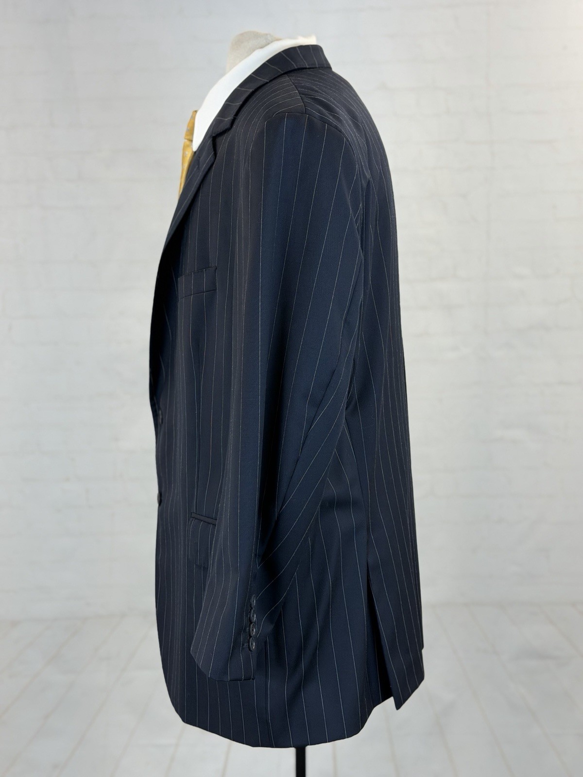 Coppley Canada Mens Dark Blue Striped 100% Wool Suit 48R 42X28 $1,098 Two Button