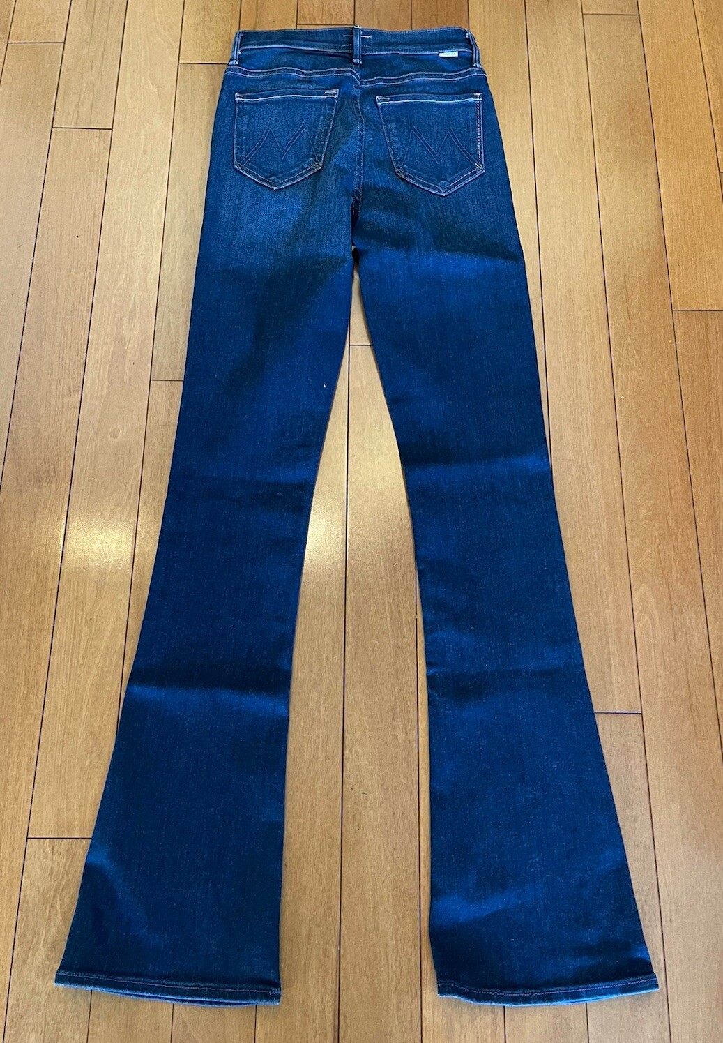 NWOT MOTHER THE RUNAWAY BOOTCUT JEANS HOME MOVIES SIZE 24