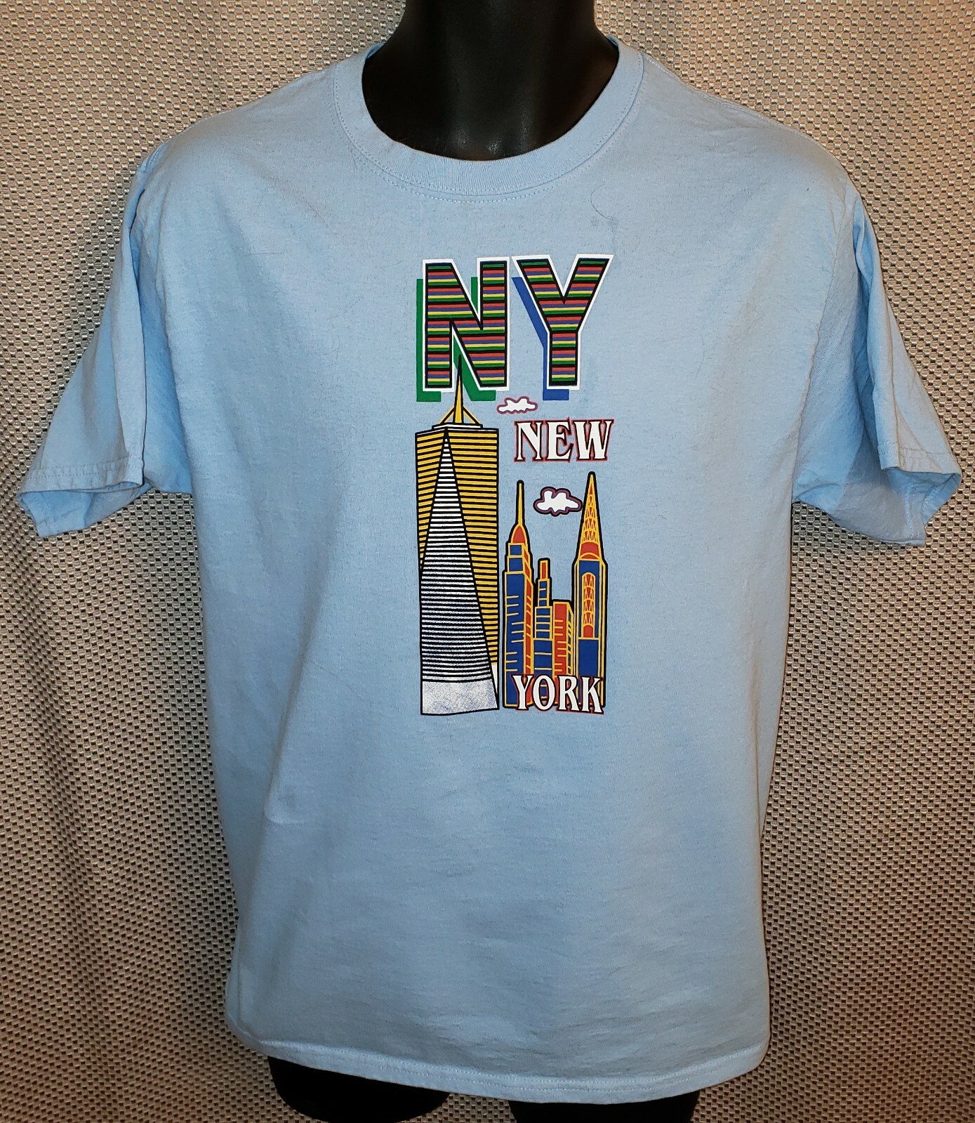 NY New York One World Trade Center Light Blue Souvenir T-Shirt – Adult Medium