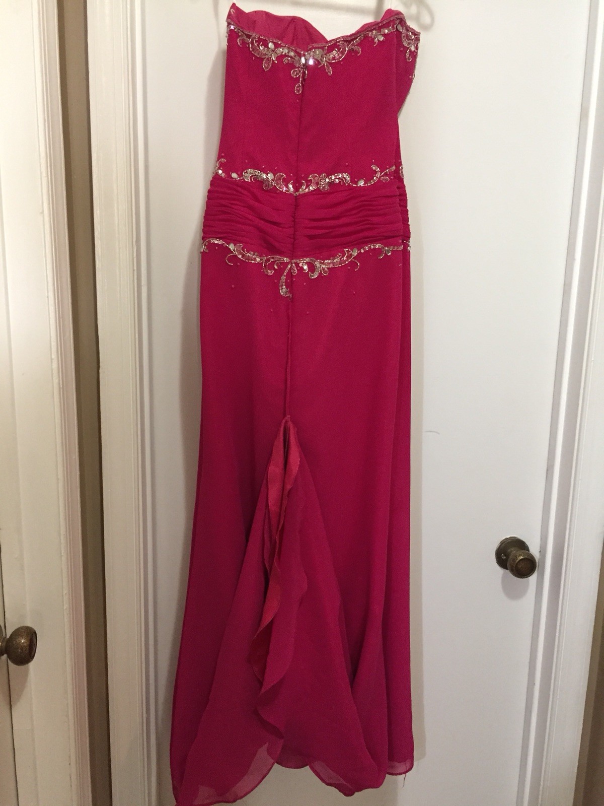 Pink dress size 8 Prom Formal dress Long (Returns accepted).
