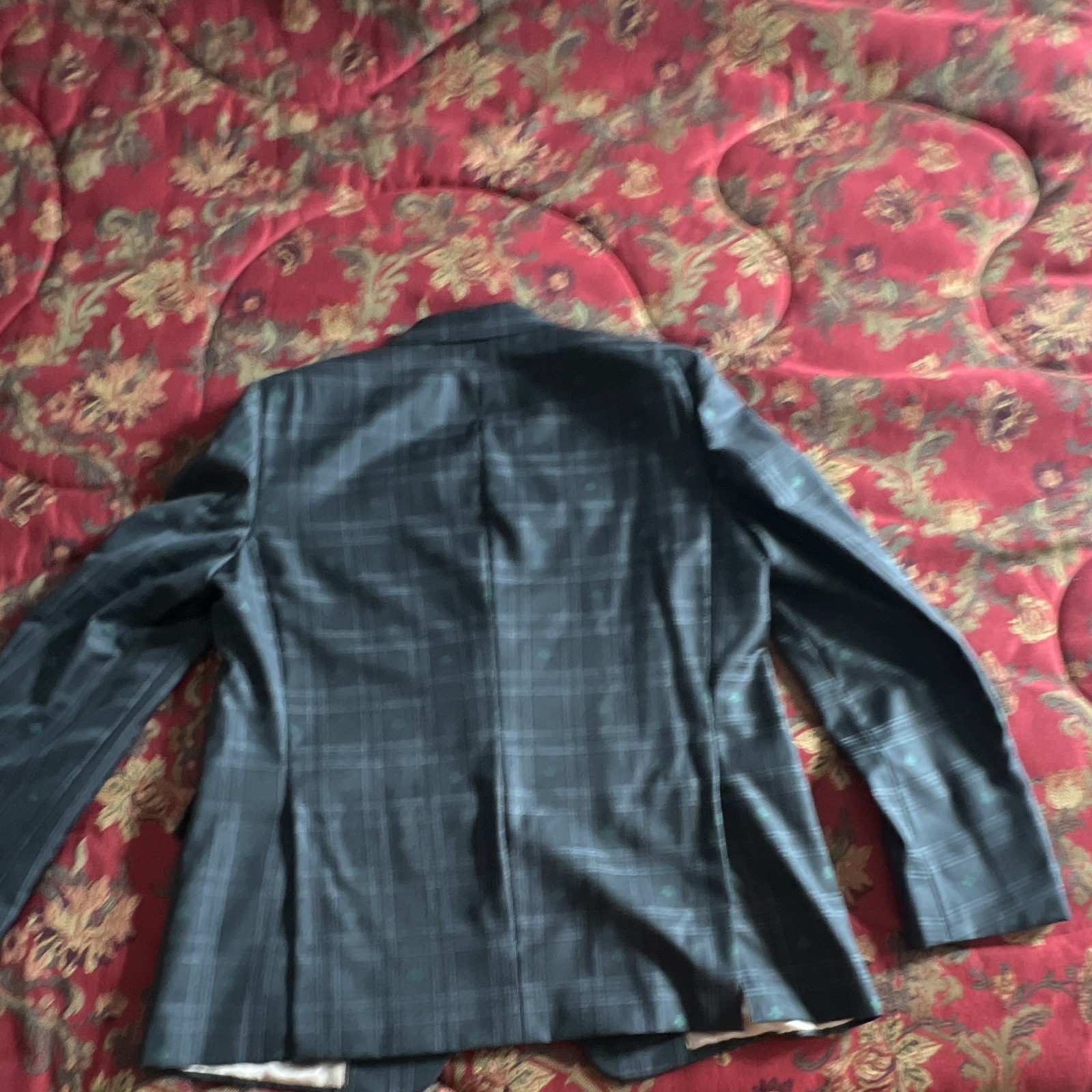 Gucci Men’s Gray Plaid with Bees Wool 2-Piece Suit EU54 44″ Chest