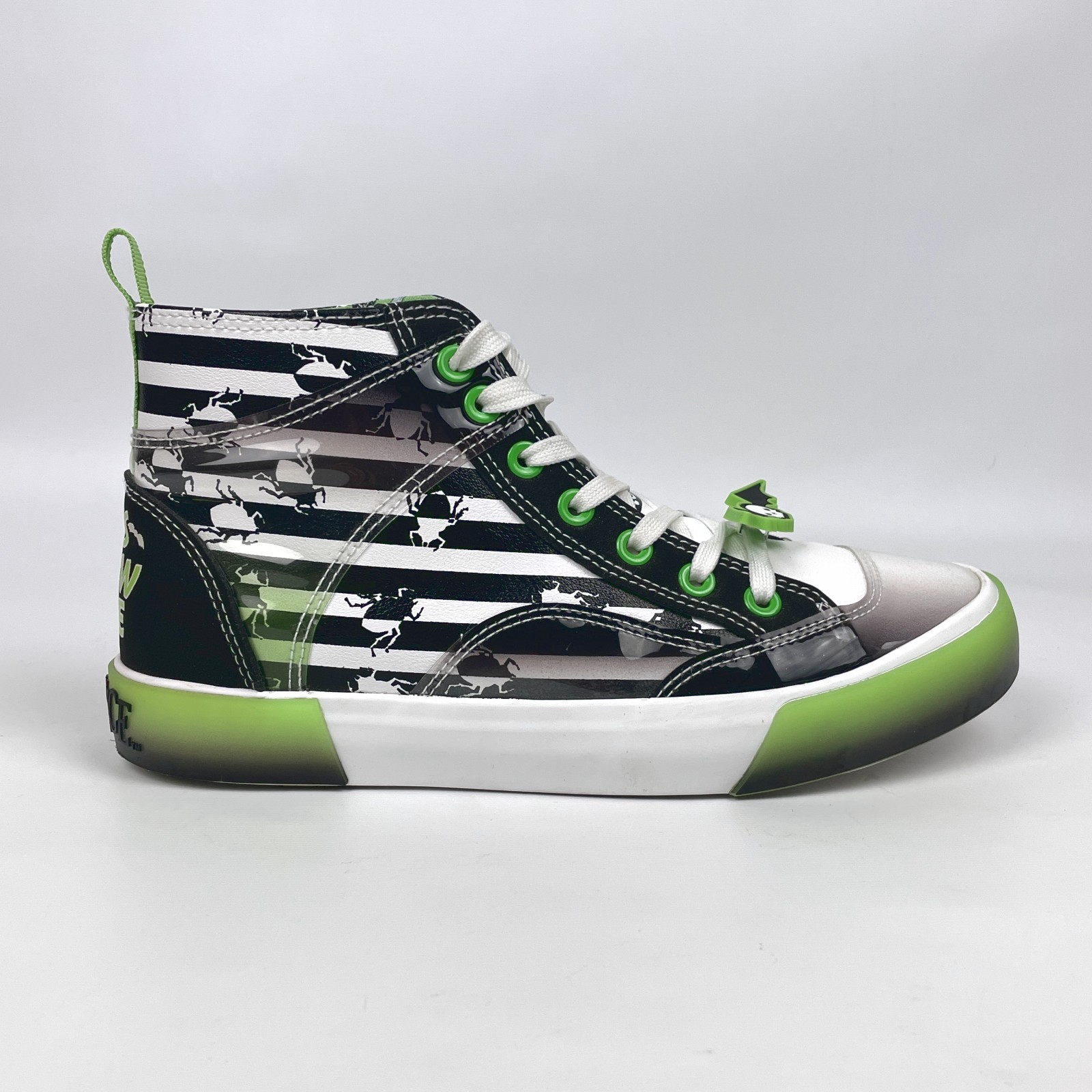 Beetlejuice GroundUp High Top Sneakers Shoes Women’s It’s Show Time Sz 6 1/2