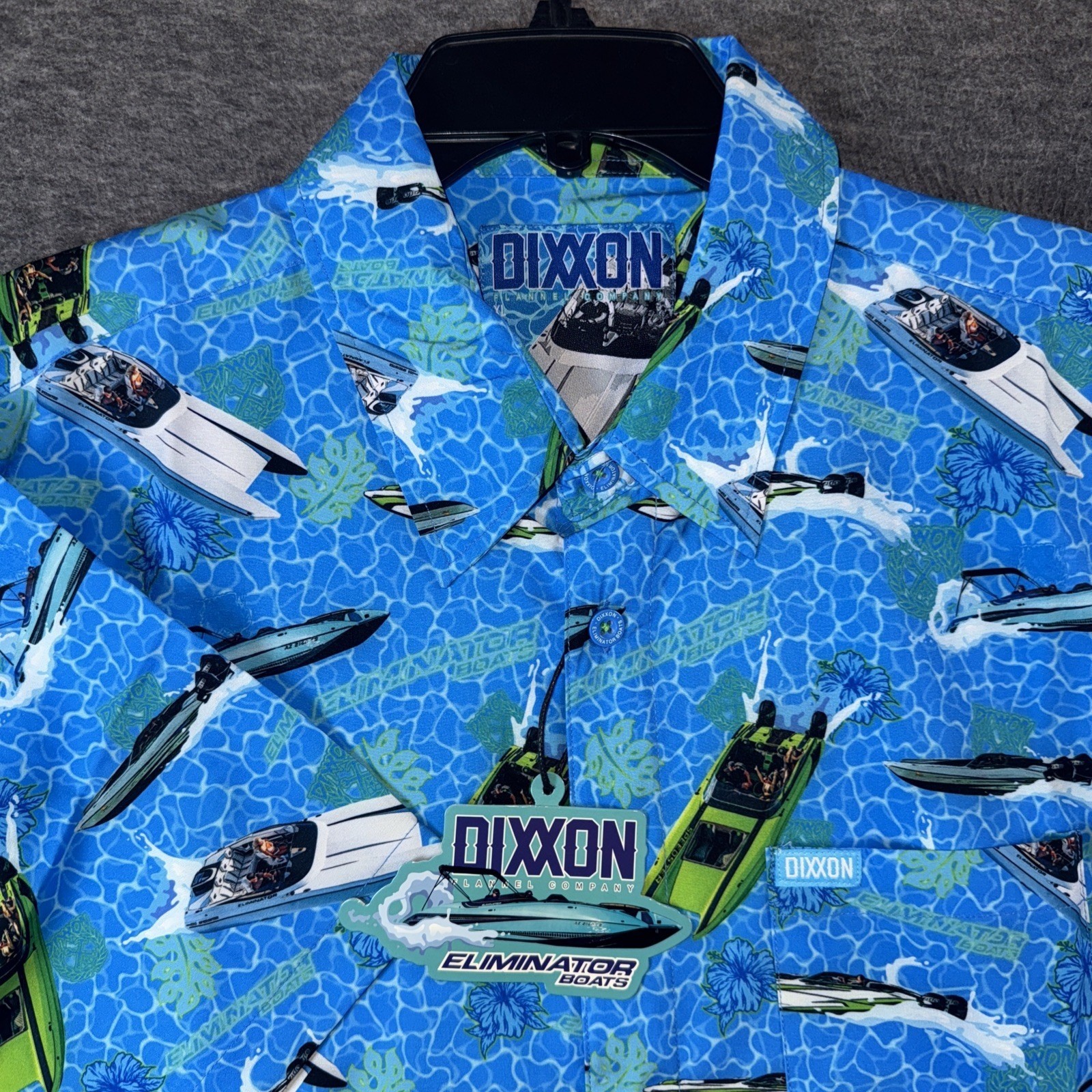 Dixxon X Eliminator Boats Men Party Shirt Short Sleeve Button Up Stretch XL NEW
