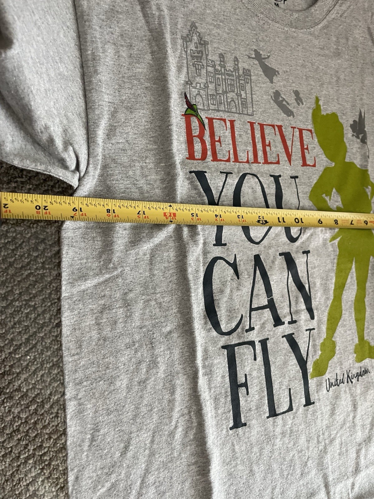 NEW Disney Shirt Adult MediumGray Green Peter Pan United Kingdom Fly Epcot Parks