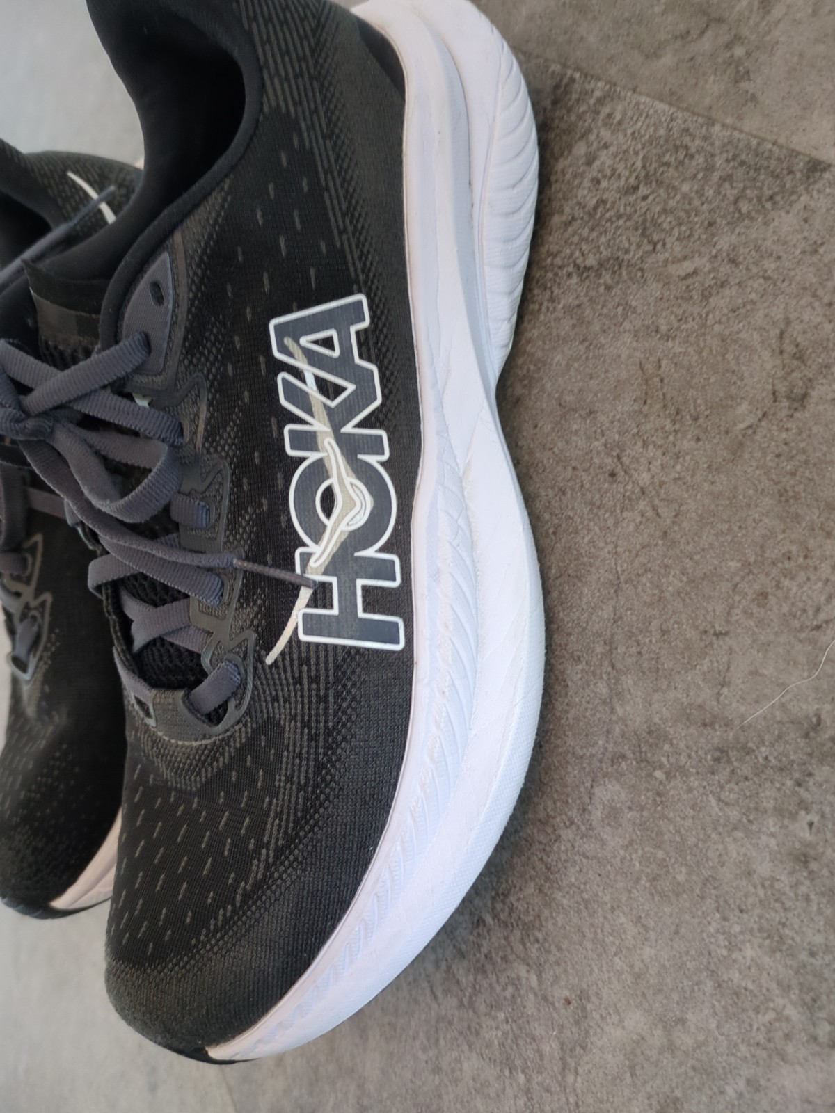 Hoka One One Mach 6 Women’s Running Shoes 8B Black Grey White