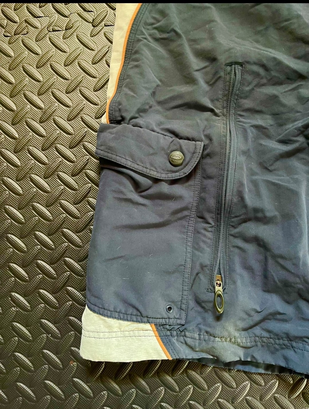 Vintage Oakley Software Size XXL Blue Gray Shorts With Multi Vent Zippers Gorp