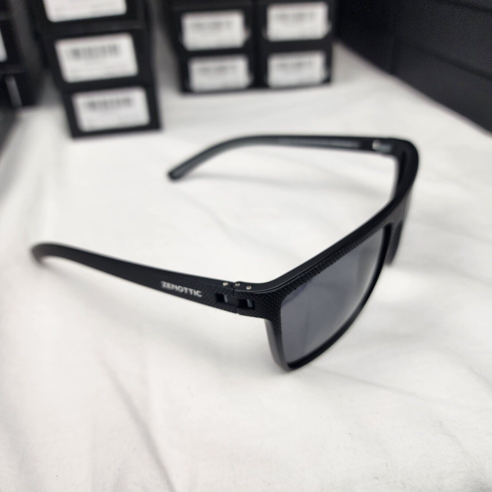 ZENOTTIC Polarized Sunglasses for Men Lightweight UV400 Square Sun Glasses