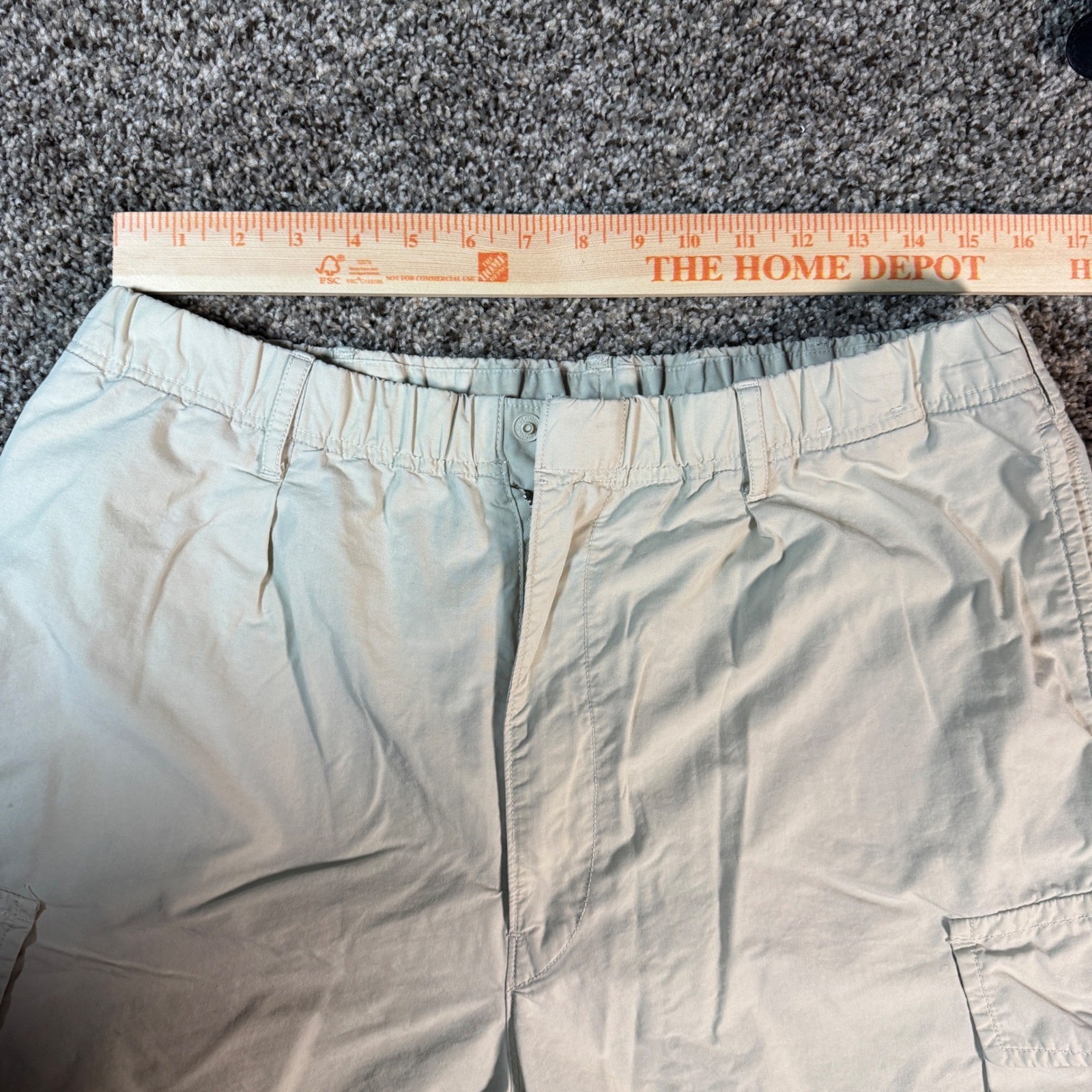 Uniqlo Mens Large Cargo Utility Pants Beige Cotton