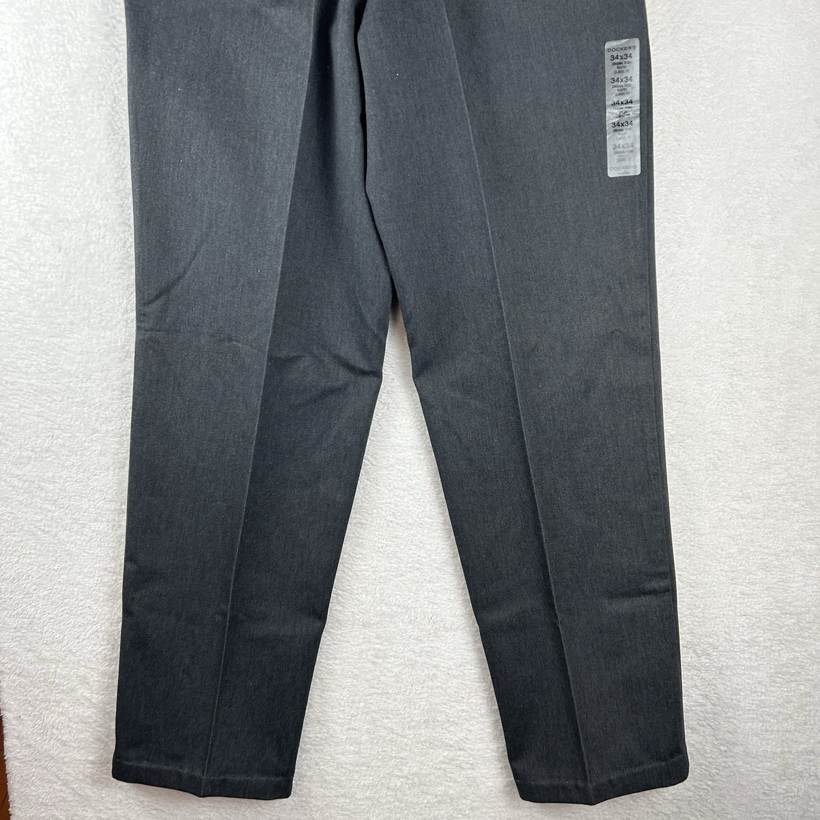 Dockers Pants Mens 34X34 Gray Cotton Pleated Classic Fit Original Khaki NWT