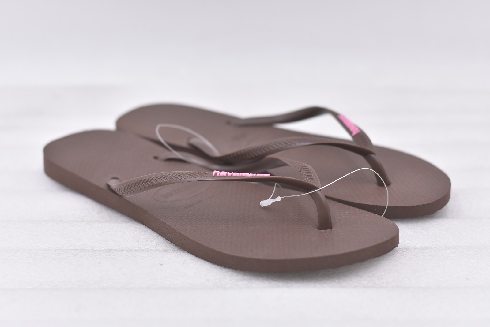 Womens Havaianas Slim Flip-Flop Sandals – Dark Brown Size 11/12W (EU 41-42W)