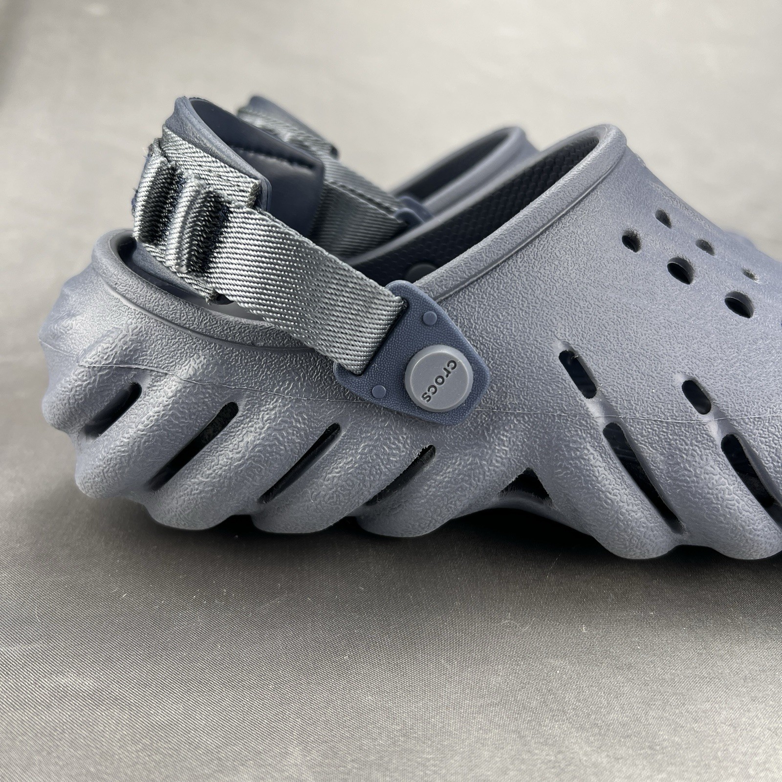 Crocs Echo Clog Concrete Slip On Shoes Men 4 Women 6 Unisex Summer Beach Worn 1x