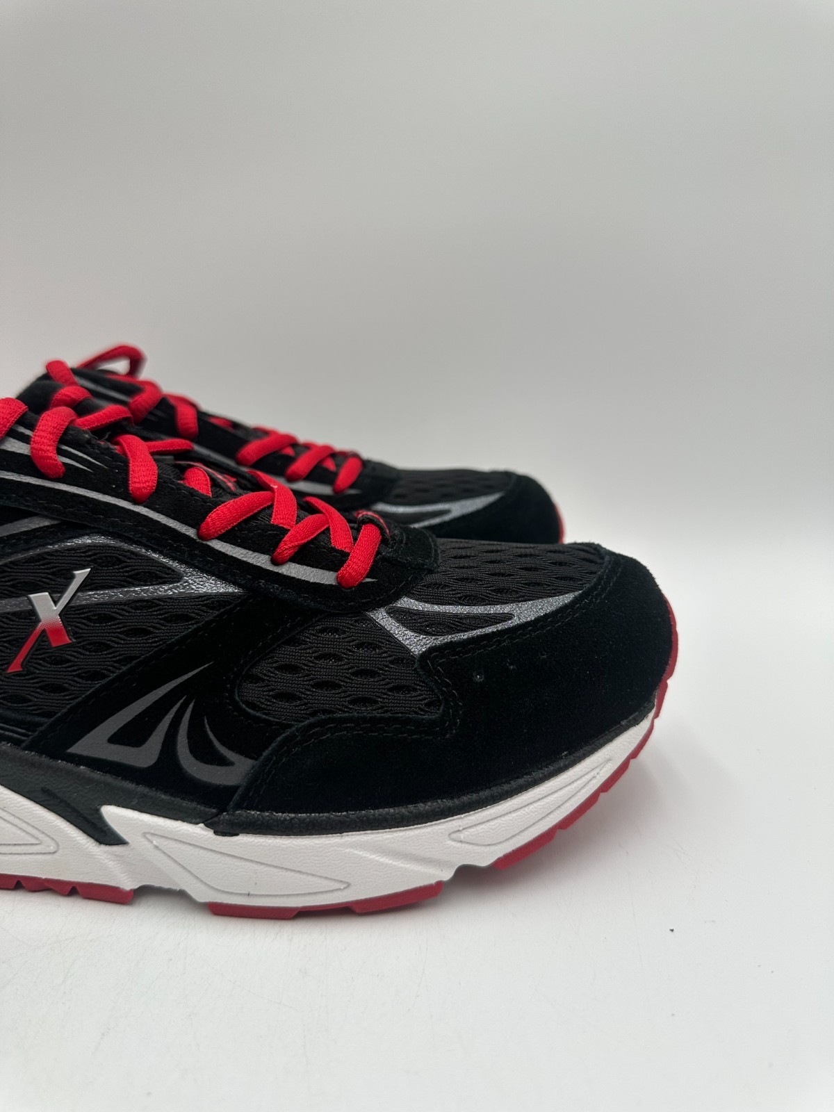 Xelero GENESIS XPS NEW Men’s Athletic Shoe Color Blck/Red Multiple Sizes X34659D