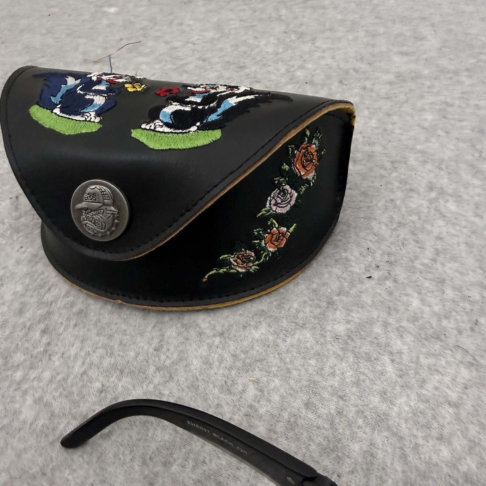 Ed Hardy Sunglasses EHS-031 Skunk Black Rhinestone Glasses With Case