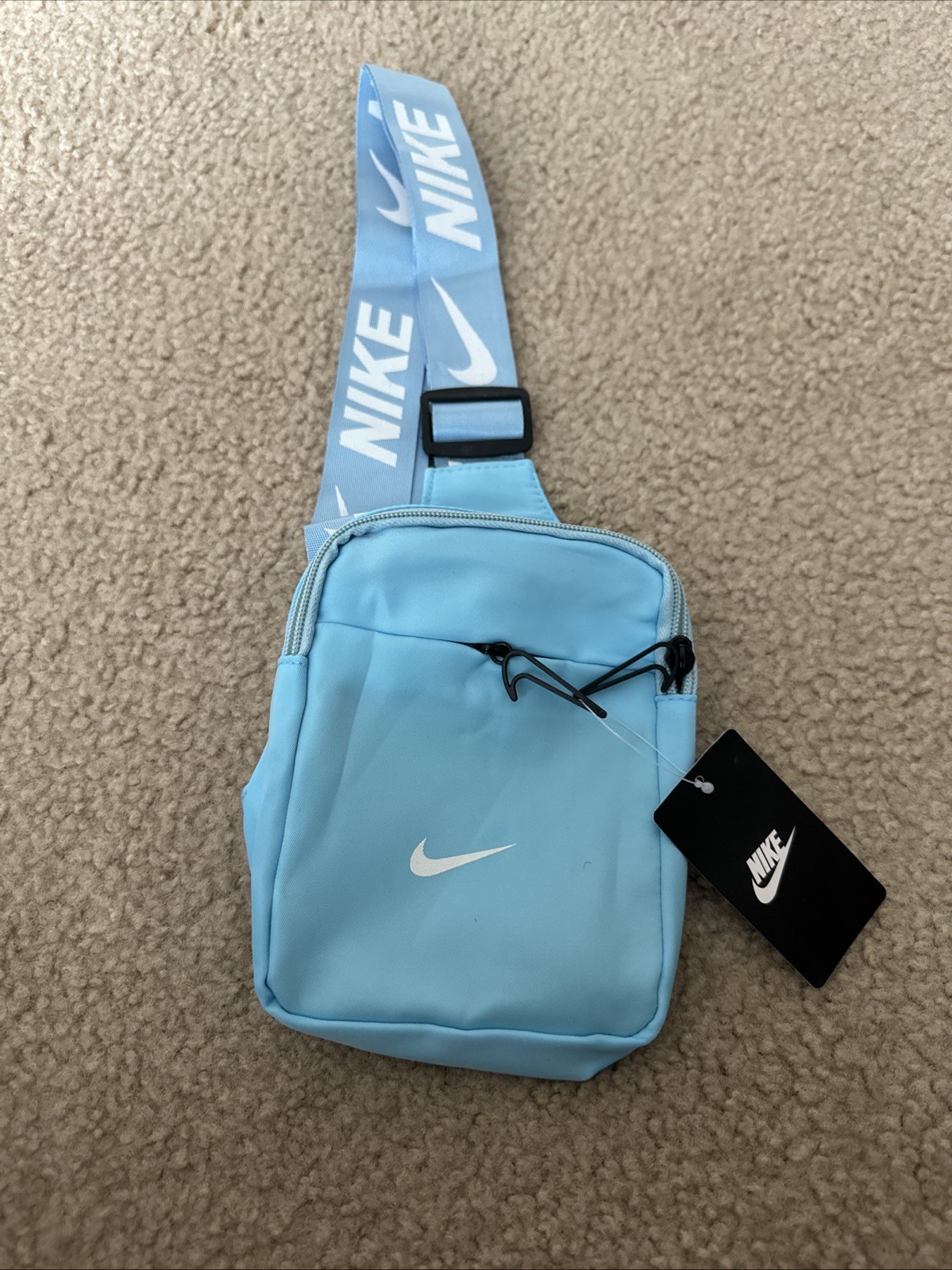 NWT Nike Mini Adjustable Sling Crossbody Shoulder Bag 5×7