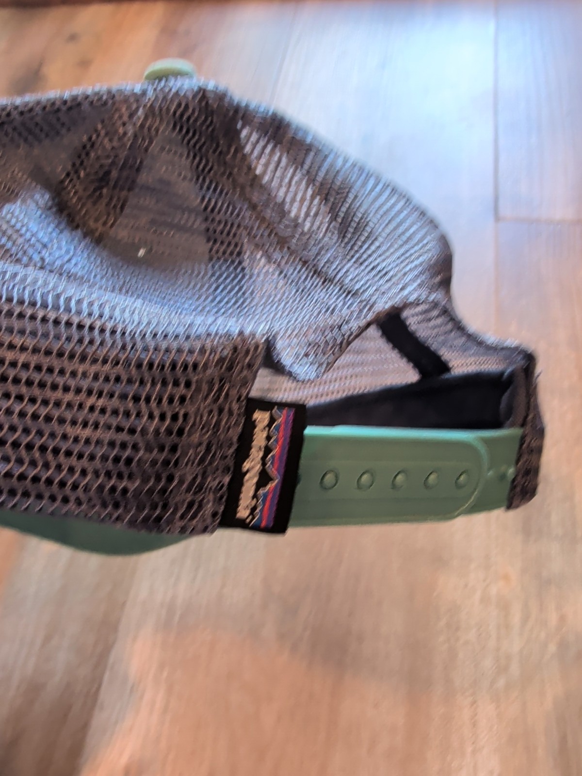 Patagonia Lo Pro Trucker Hat Logo Mesh Cap Snapback – Green