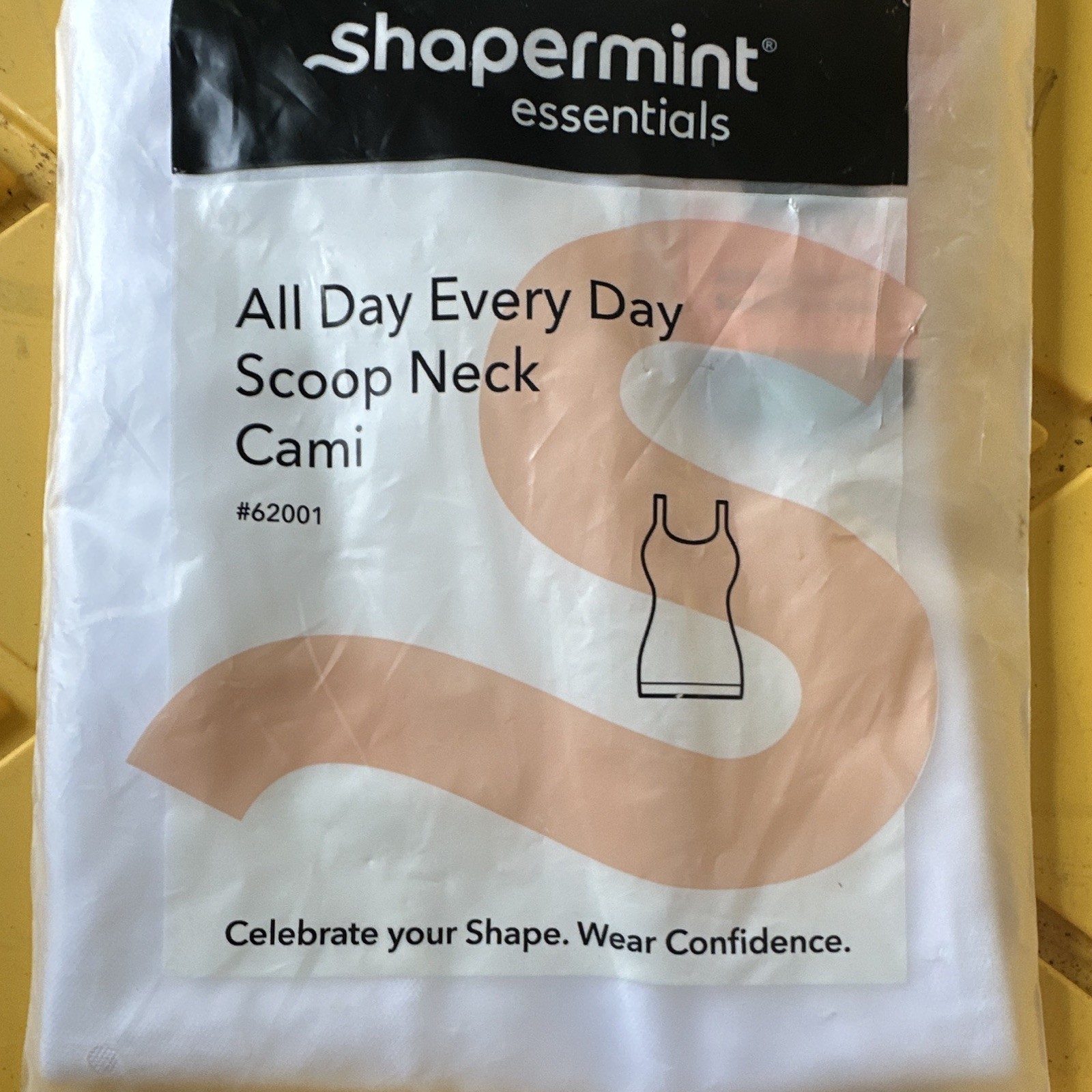 Shapermint Women’s Shaping Scoop Neck Camisole Cami Top White Size L