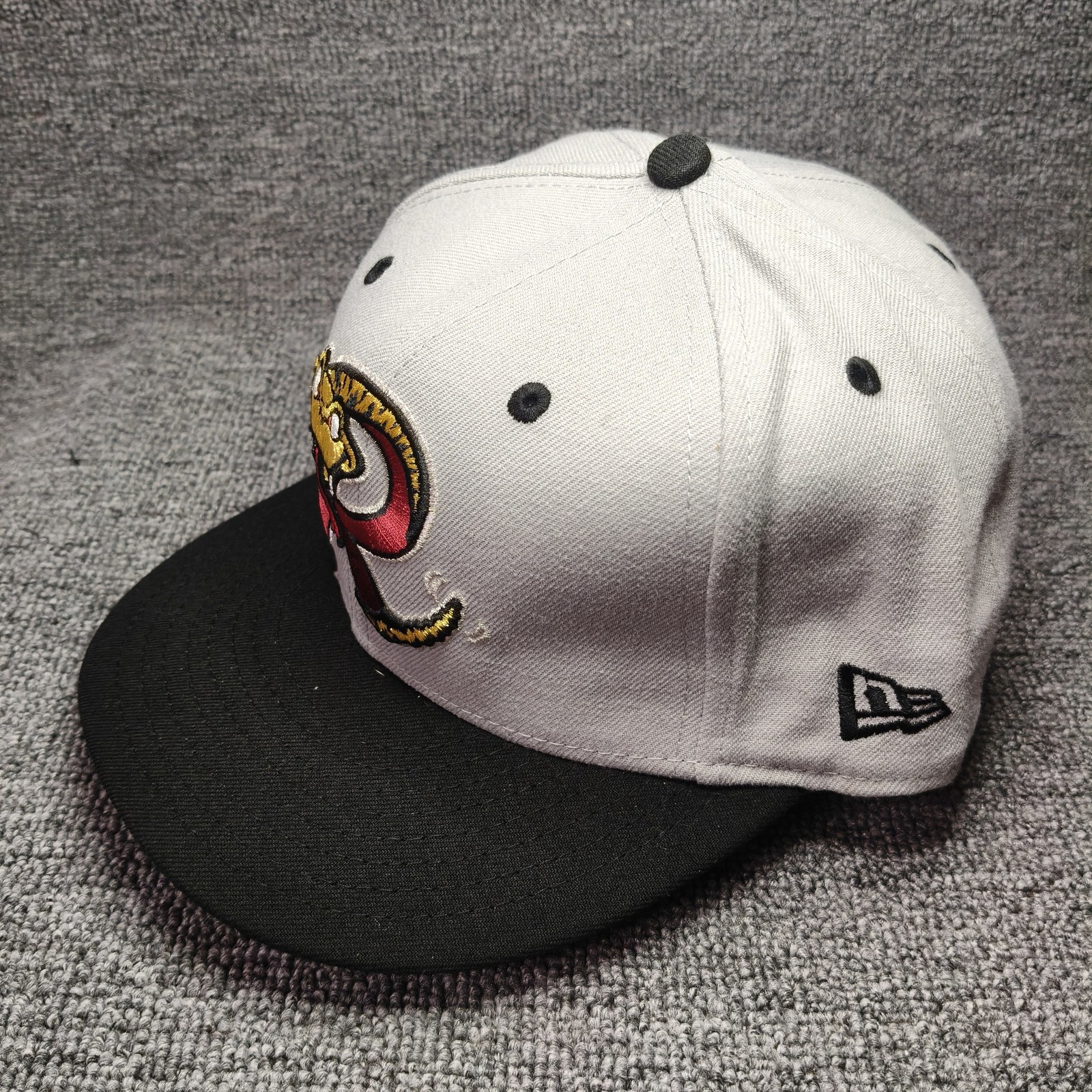 New Era 59FIFTY Fitted Baseball Cap Gray Black 7 1 4