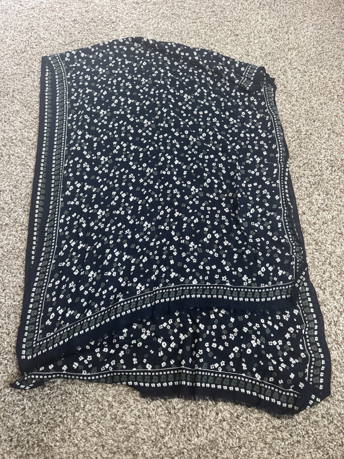 LOFT Blue & White Flower Long Soft Spring Scarf, Used