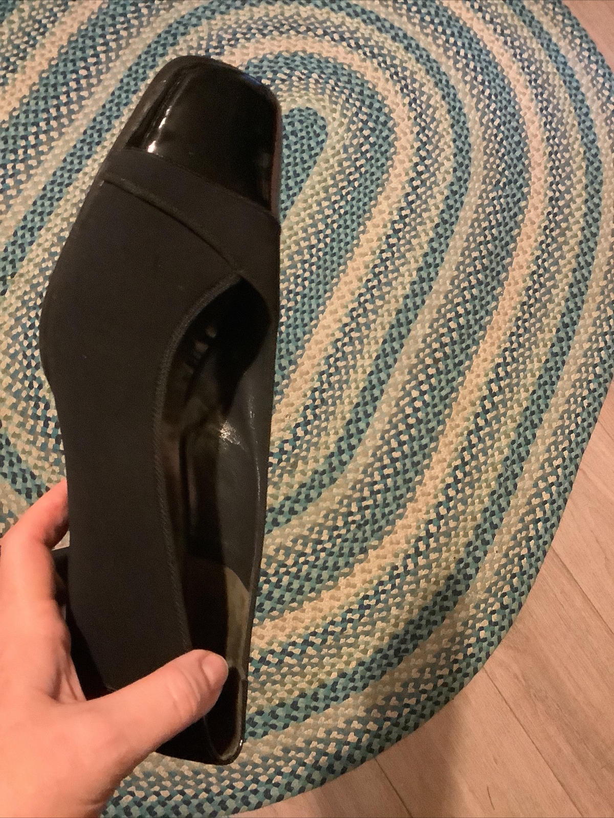 Theresia M Pumps ~Black 7.5 W Leather/Patent Leather~ Non Slip Soles ~Worn Once
