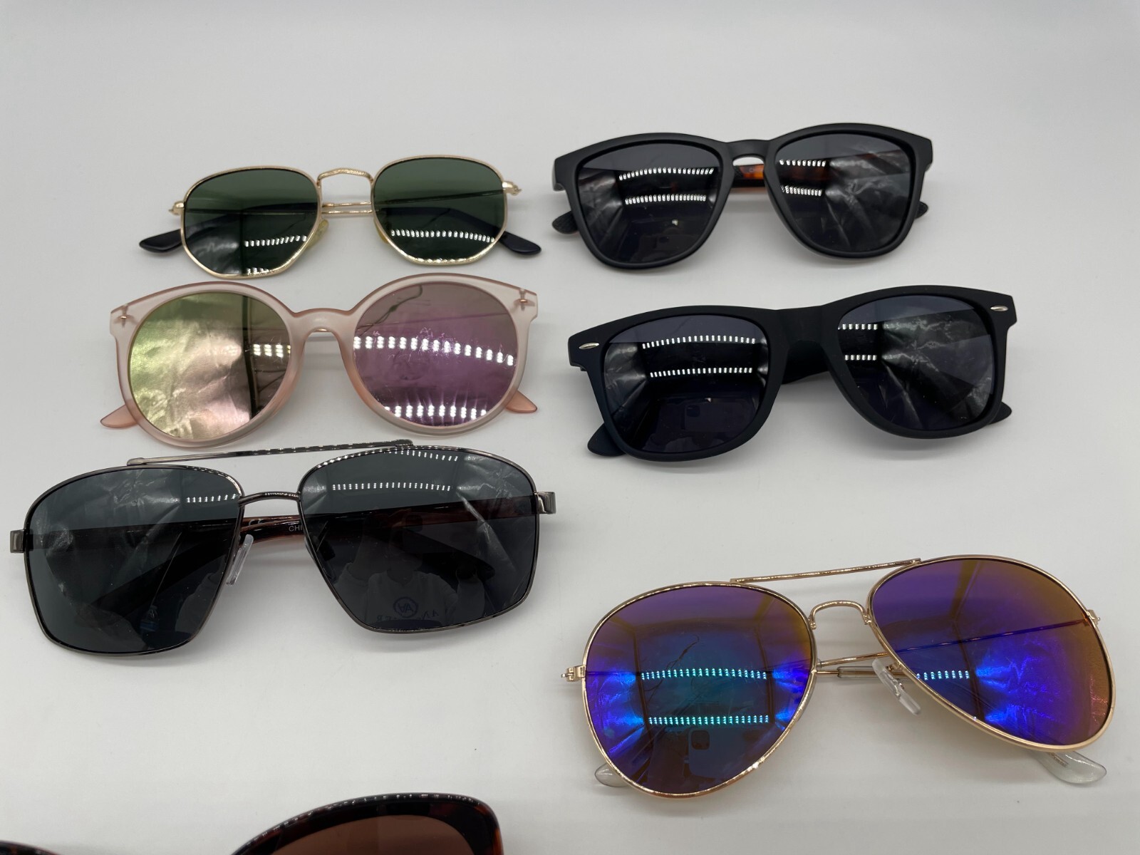 Lot of 10 pcs – Assorted Styles, Models & Colors Sunglasses
