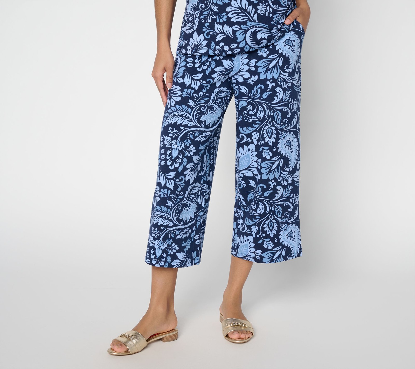 Denim & Co. Denim and Co. Petite Beach Jersey Wide Leg Crop Pants Navy Scroll M