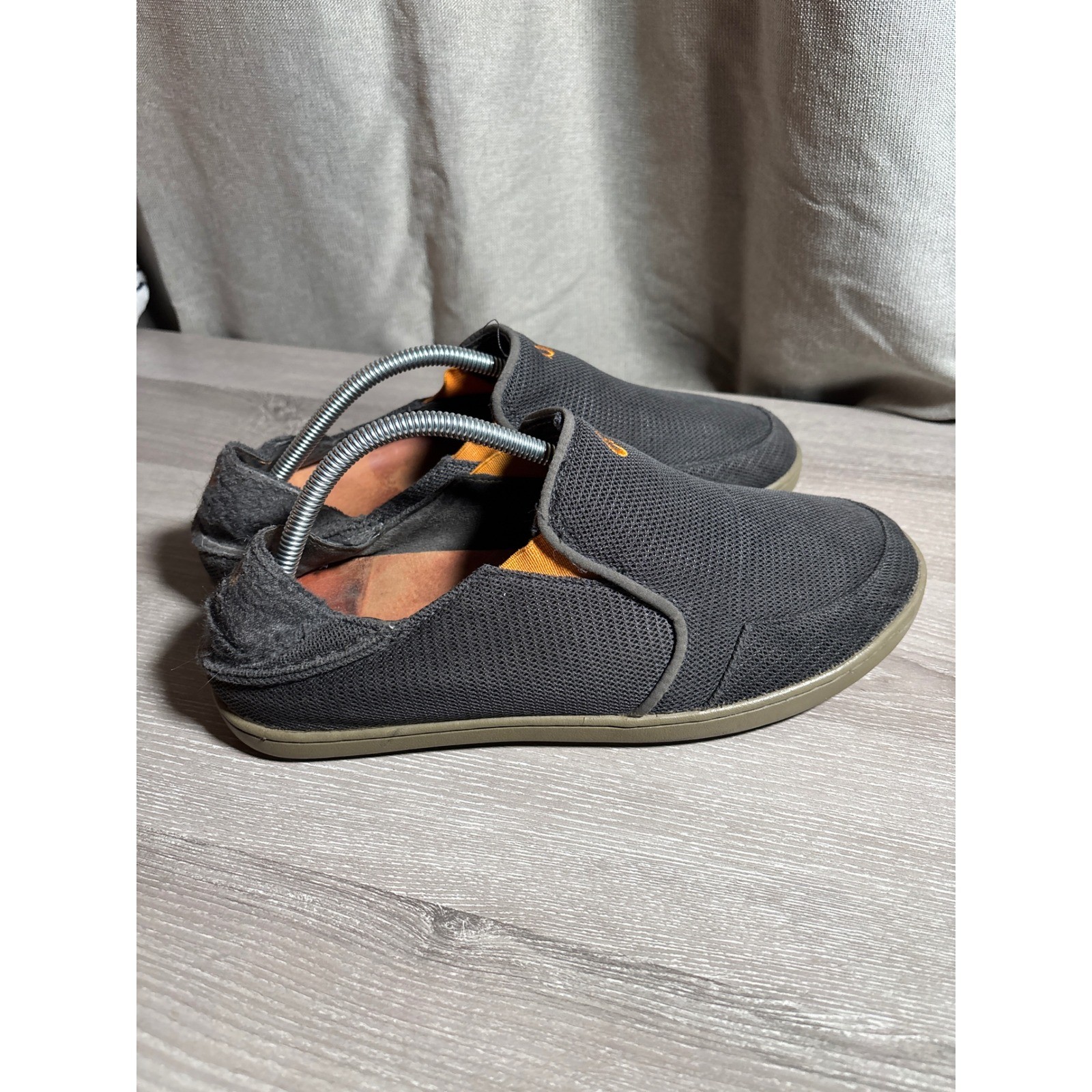 Olukai Nohea Mesh Mens 10.5 Charcoal Grey Orange Slip On Loafers 10188-4242
