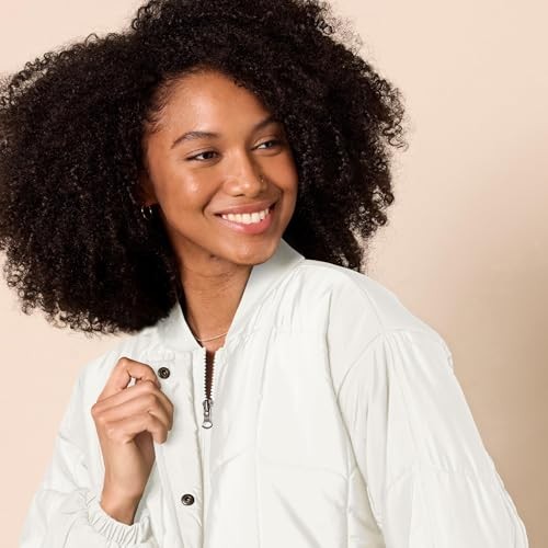 Amazon Essentials Women’s Oversized Quilted Coat, Eggshell White, Size S