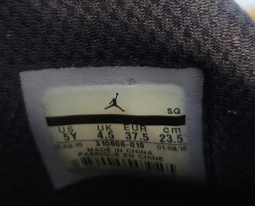 Air Jordan 10 Retro Rio size 5y