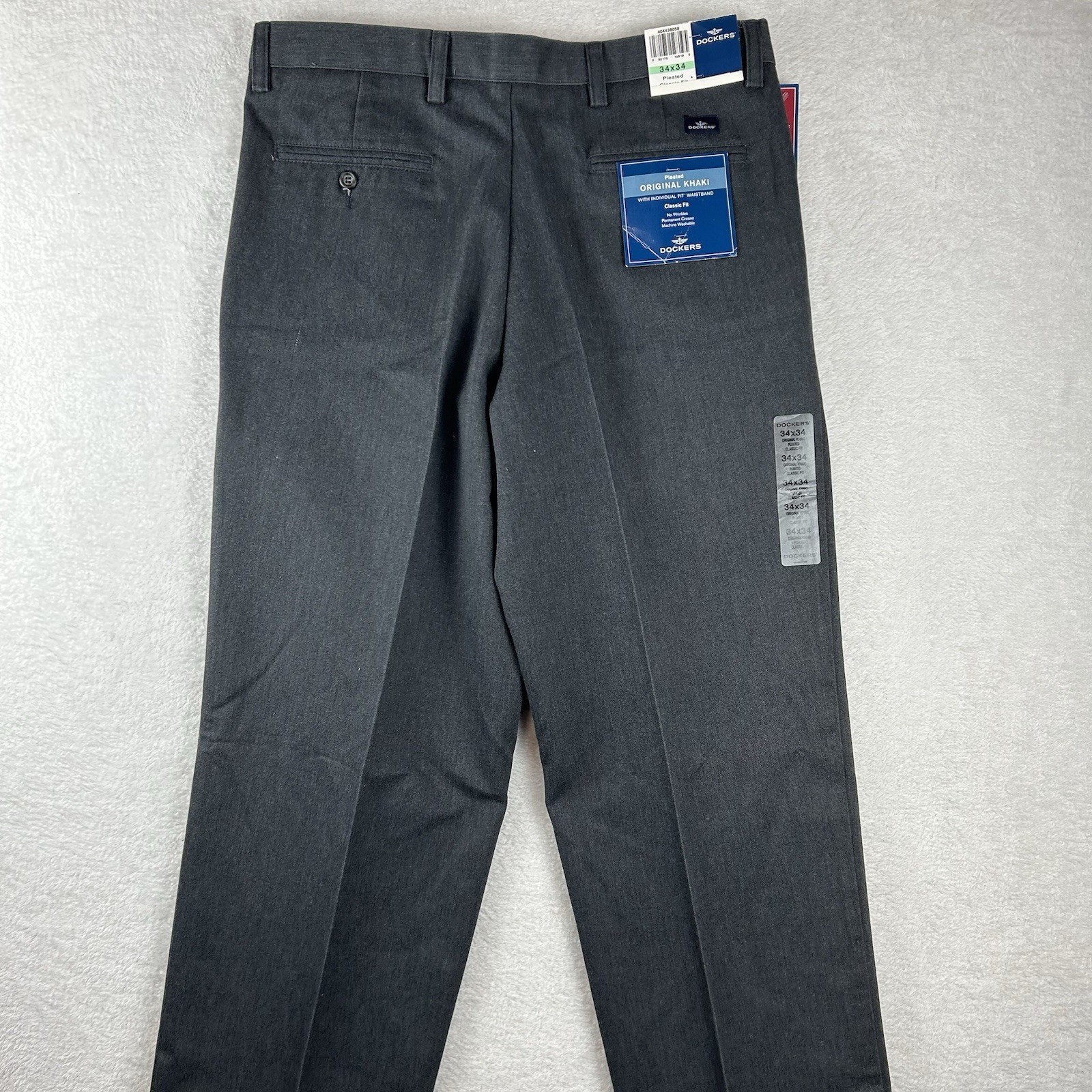 Dockers Pants Mens 34X34 Gray Cotton Pleated Classic Fit Original Khaki NWT