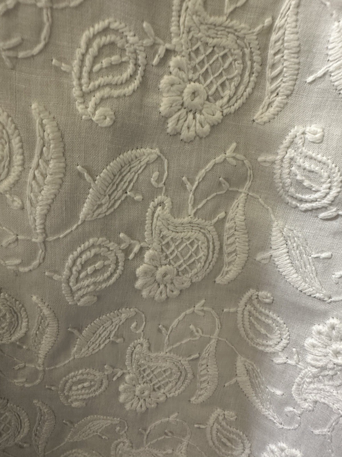 Preowned Chickankari Kurti White—Top And Bottom
