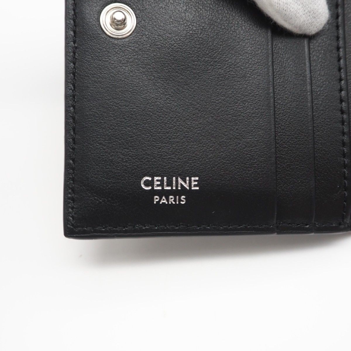 Returns accepted within 3 days Condition CELINE Triomphe Canvas Compact Wallet