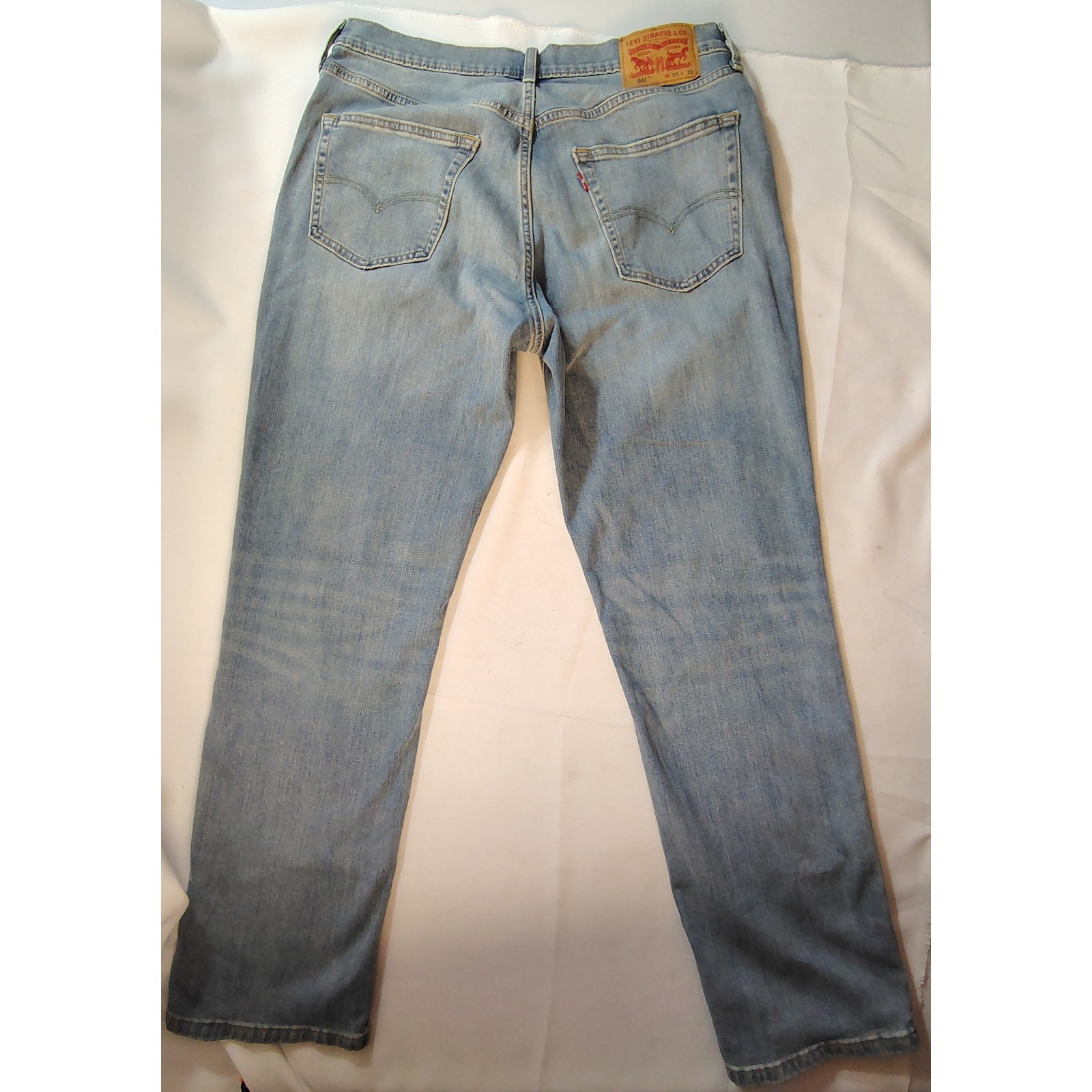 Levis 541 Athletic Taper Jeans Mens Size 35×32 Light Wash All Seasons Tech Blue