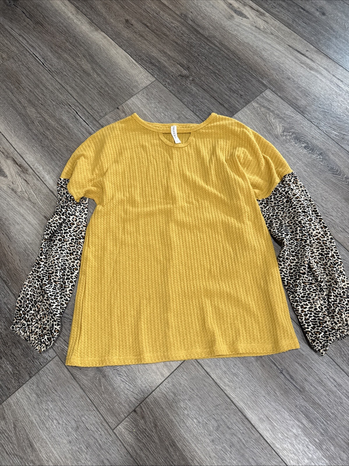 Tickled Teal Top Large Women’s
