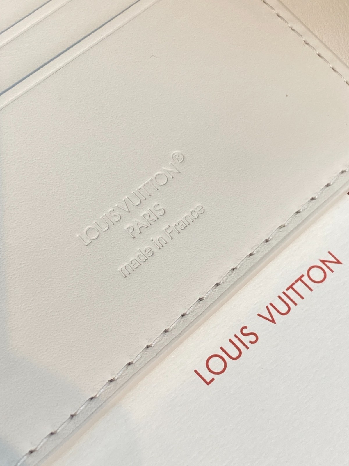 Louis Multiple Wallet Monogram Georges Leather White Navy New