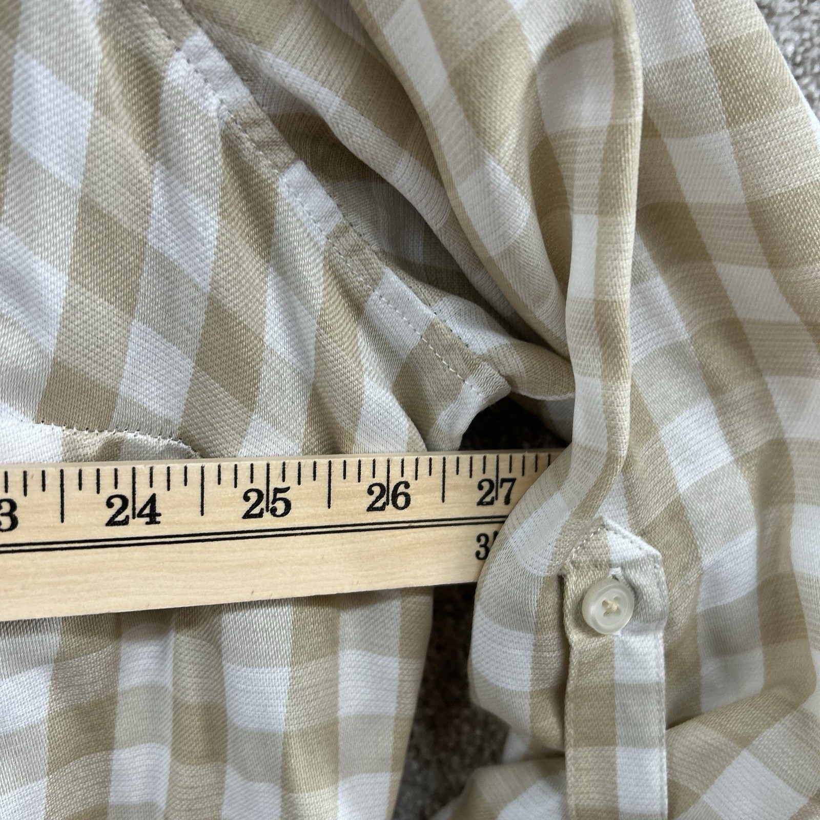 Isaac Mizrahi Live Women’s Button Up Size 22W Beige White Plaid Long Sleeve