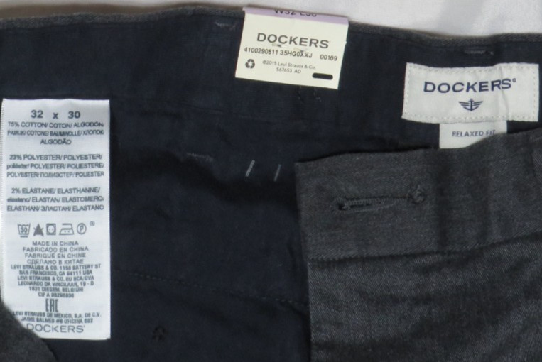 LEVIS DOCKERS PANTS 30×30 CHARCOAL COMFORT KHAKI RELAXED PLEATED STRETCH NEW NWT