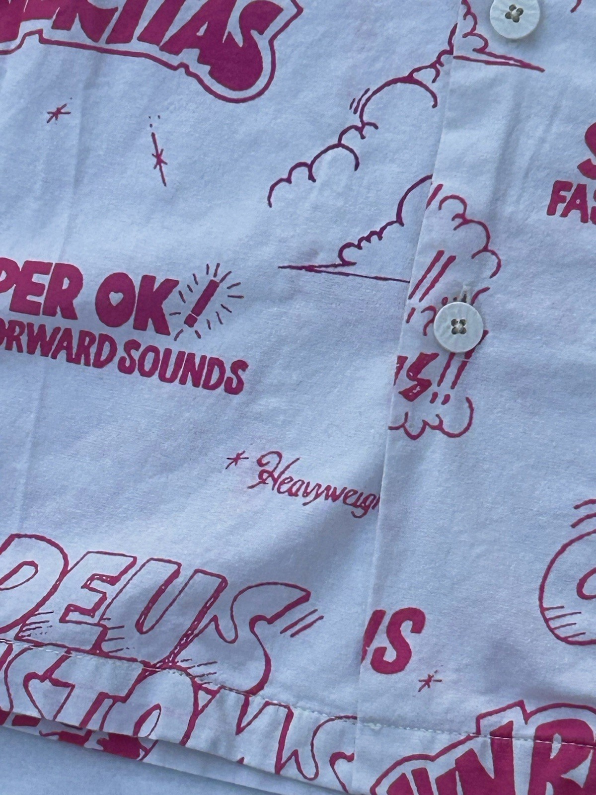 Deus Customs Dub Bass Sounds Button Front Shirt Mens Medium Graphic Pink