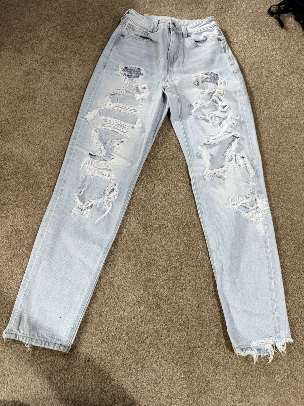 Womens American Eagle Light Wash Mom Jeans W/ Paisley Print Pockets Size 00R