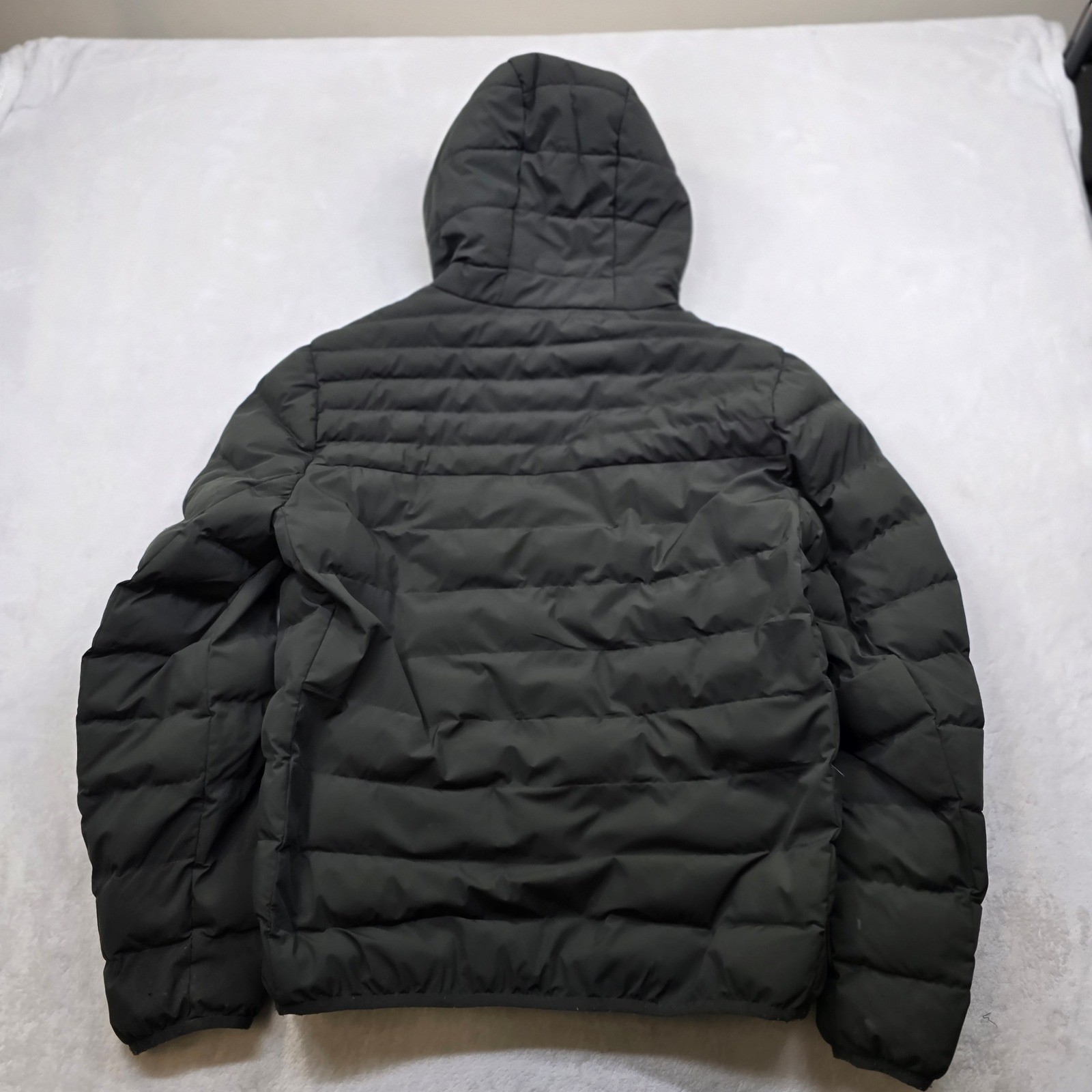 Levi’s Puffer Jacket Men’s Medium Olive Green Insulated Pockets Hooded WORK