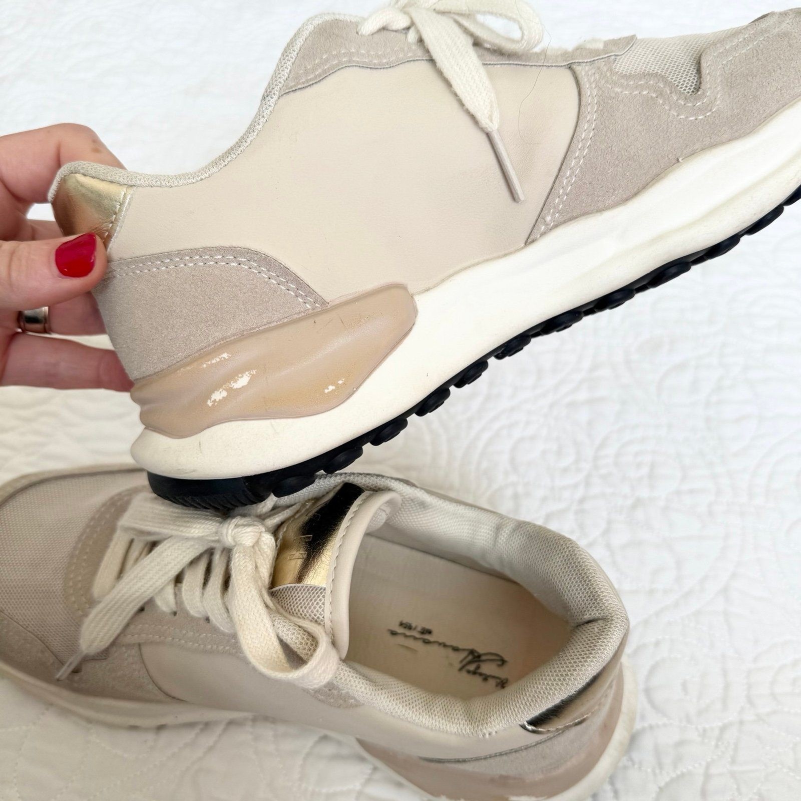 Vintage Havana Run Sneakers in Nude Glitter Size 8